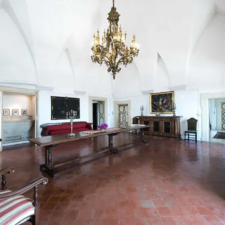 Bed & Breakfast Castello Di 3*