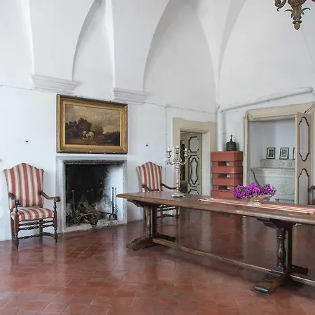 Castello Di Bed & Breakfast Casamassella